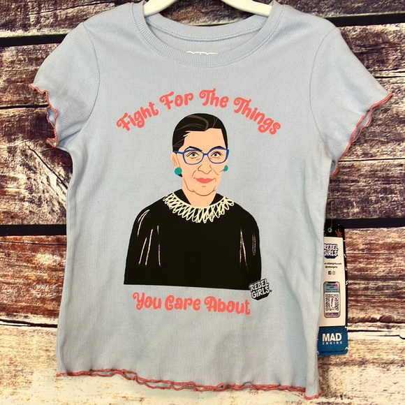 Ruth Bader Ginsberg T-shirt - Picture 1 of 11